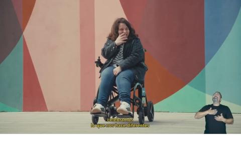 Fotograma de la campaña.