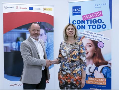 Momento de la firma