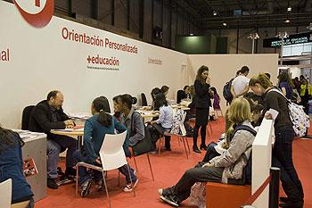 Un stand de 'Aula 2010'