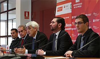 Foto de los ponentes (Europa Press)
