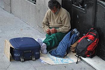 Mendigo (Foto: web Comisión Europea)