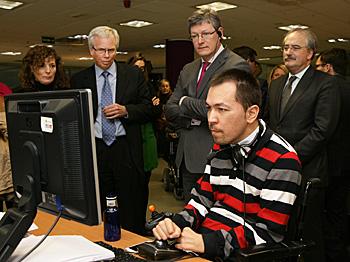 Momento de la visita del comisario Andor
