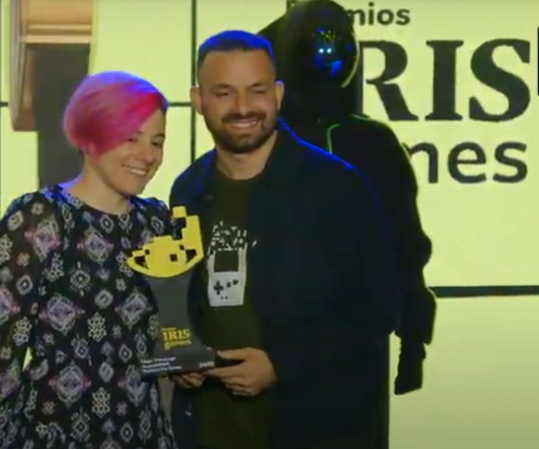 Momento de la entrega del premio